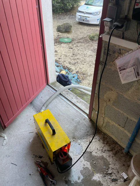 Appareil de détection fumigène — test canalisations